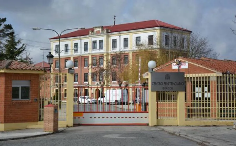 El Defensor del Pueblo reclama medidas de protección para el personal de prisiones ante el COVID19