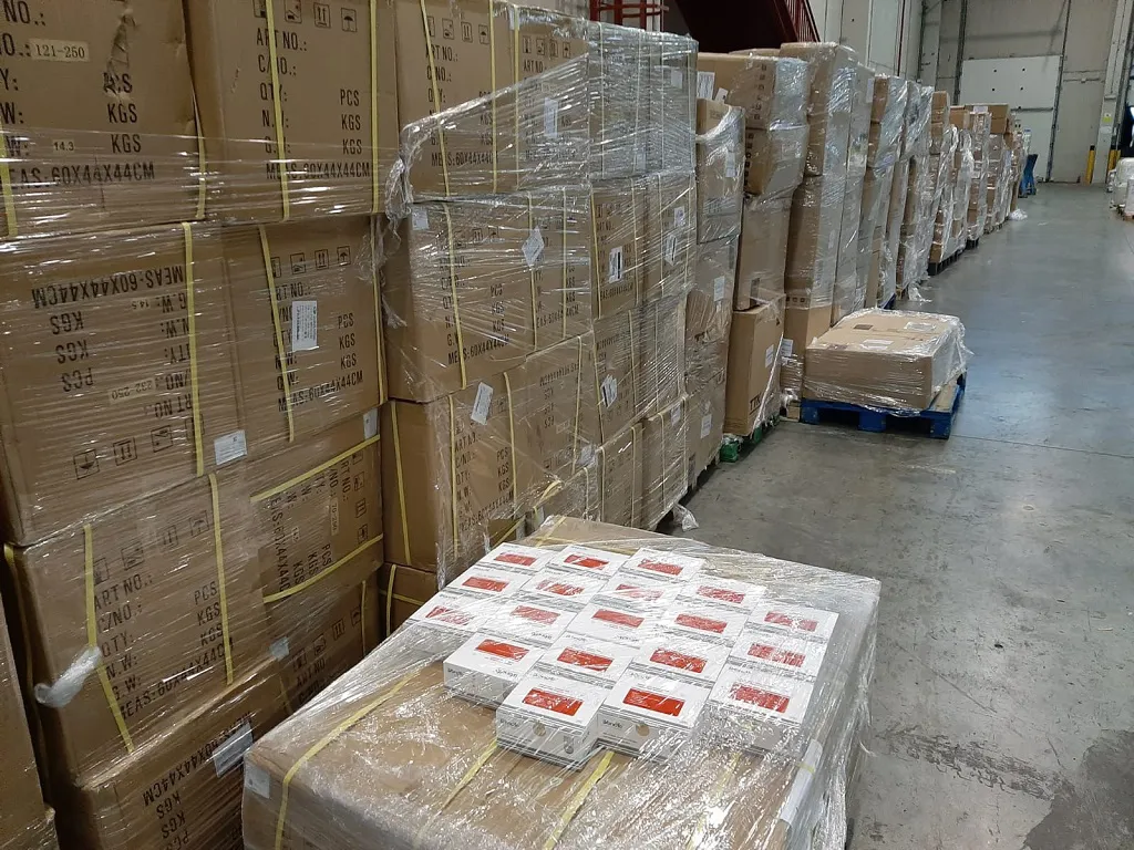 Llegan a Castilla y León 62.780 test rápidos, 45 ventiladores y más de 200.000 mascarillas