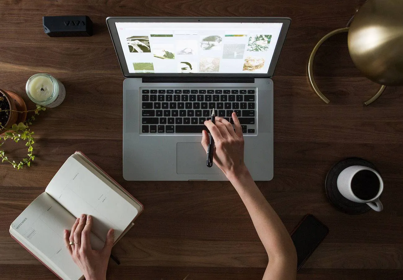 Claves para teletrabajar desde casa (con buen ánimo y mejores resultados)