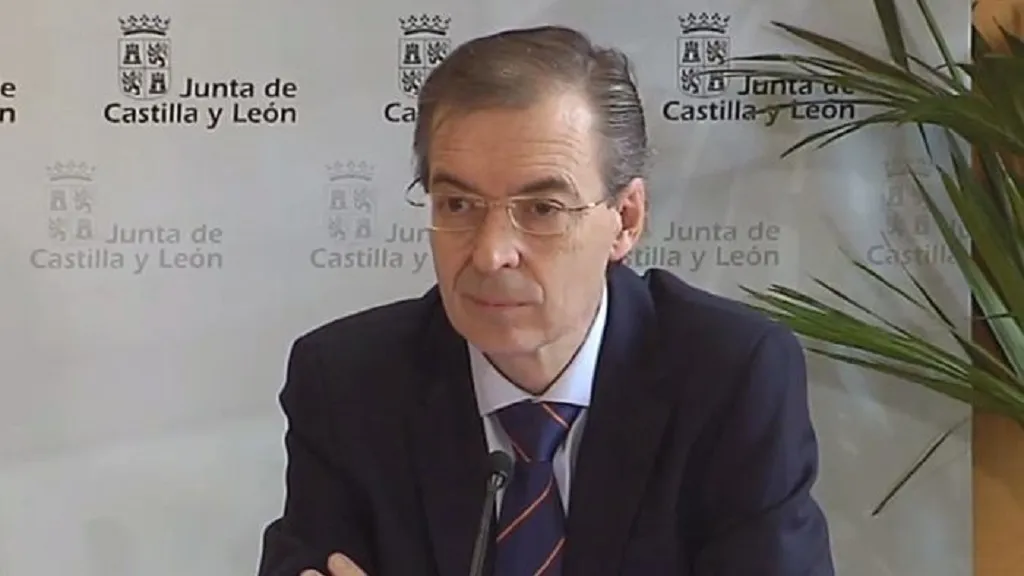 Dimite el consejero de Empleo, German Barrios y Fernández Carriedo asume sus funciones
