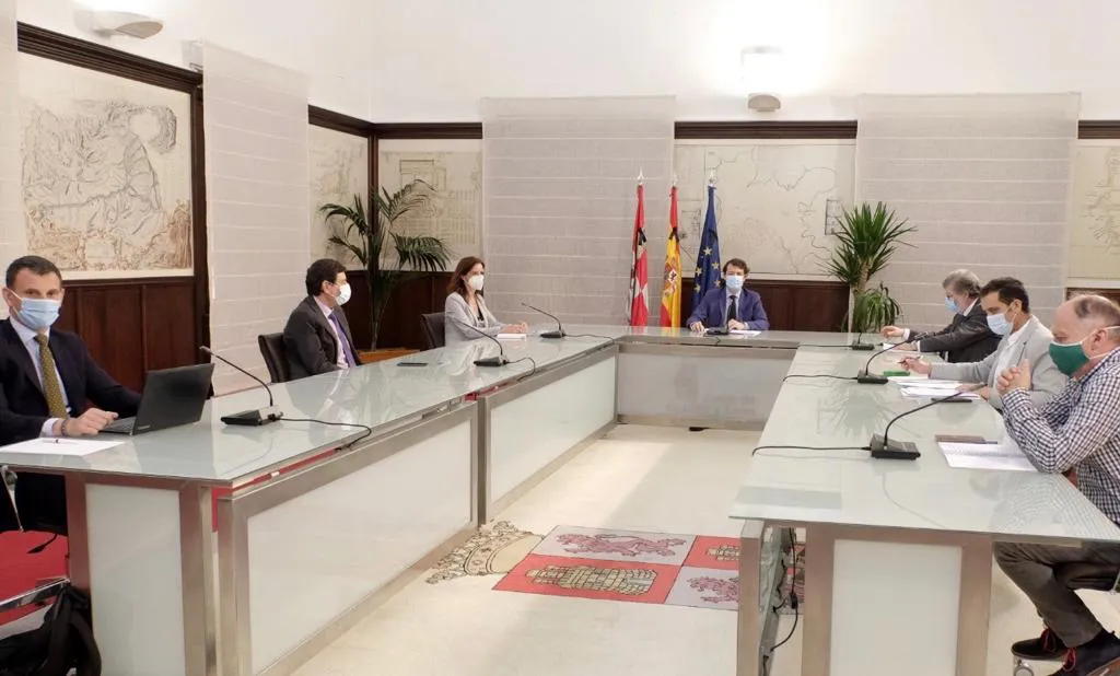 El Consejo de Diálogo Social pide prolongar los ERTES por fuerza mayor hasta final de año en los sectores más golpeados por la COVID-19
