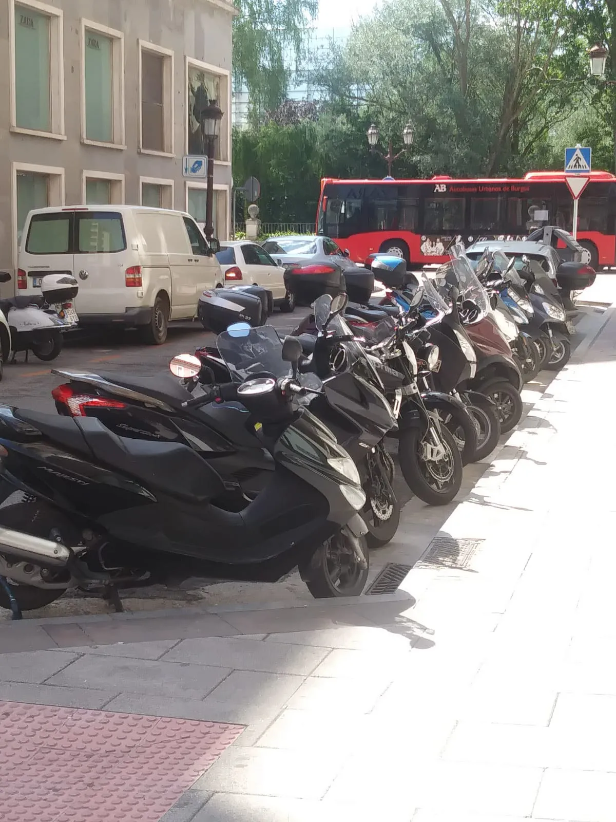 Ya están decididas las zonas para aparcamiento de motos en el centro de la ciudad
