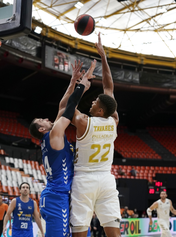 Baloncesto Burgos: 87-83. El San Pablo Burgos da un paso de gigante en la Fase Final con una victoria histórica