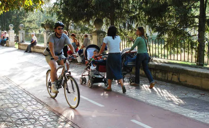 Podemos pide dar alternativas para los ciclistas