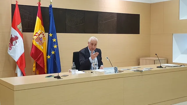 El presidente del TSJ de Castilla y León vuelve a acusar al Gobierno de ocultar la cifra de muertos por la COVID-19