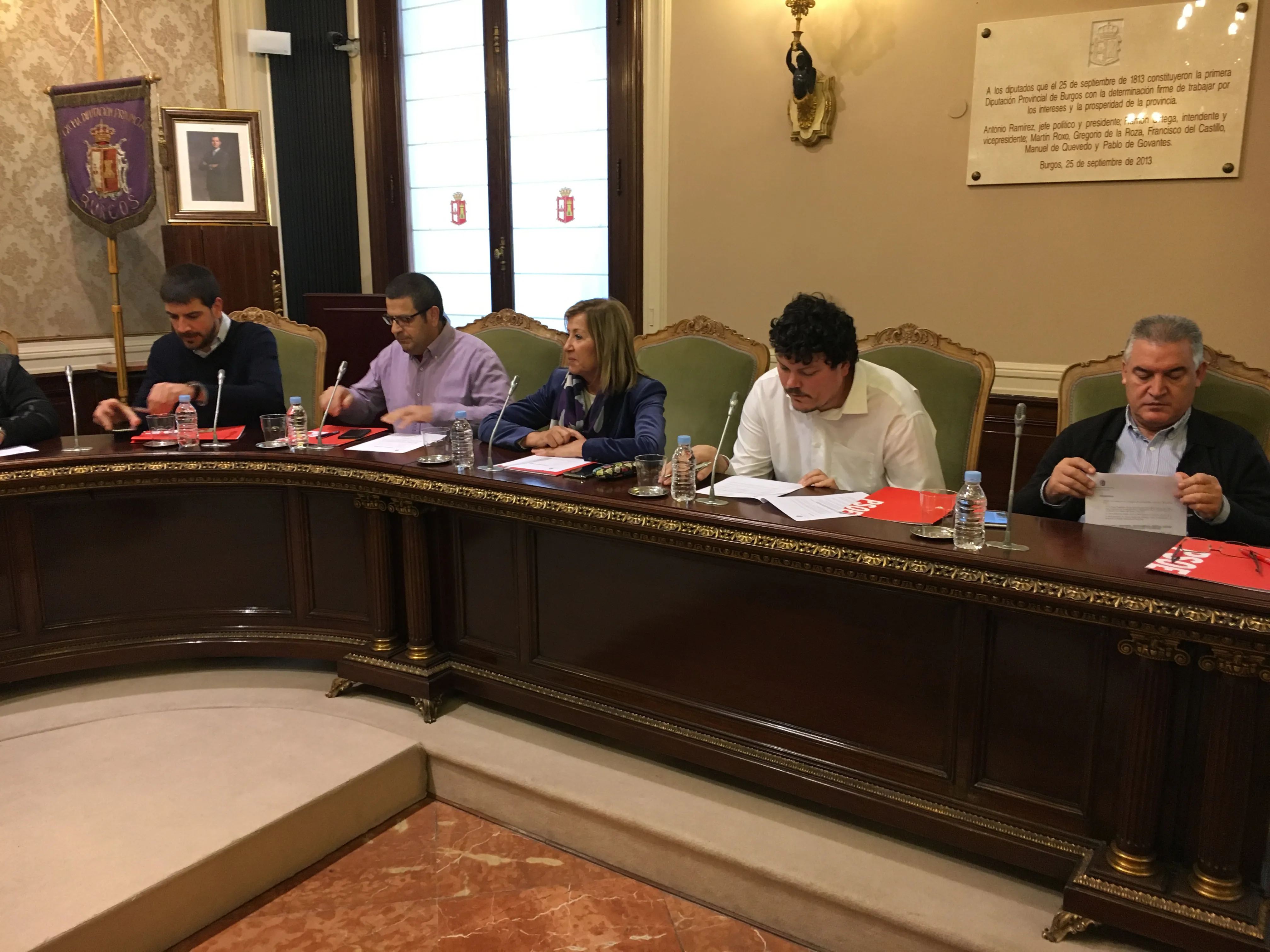 El Grupo Socialista urge la agilización de la valoración de puestos de trabajo de la Diputación