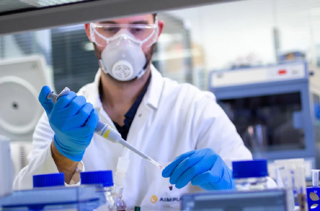 Las reuniones familiares y de amigos se convierten en uno de los principales focos de transmisión del coronavirus