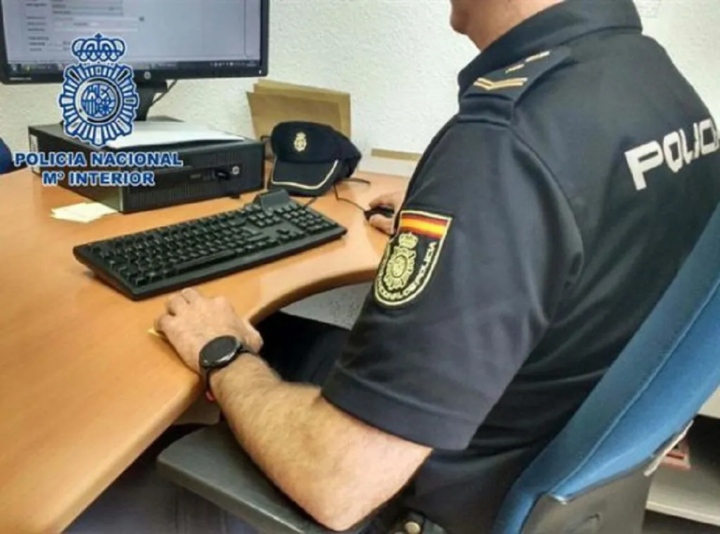 La Policía Nacional alerta sobre nuevos casos de estafas a empresas y establecimientos