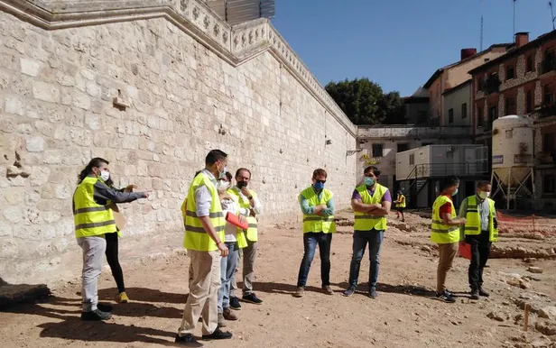 El alcalde de Burgos afirma que la remodelación de las Llanas va a buen ritmo