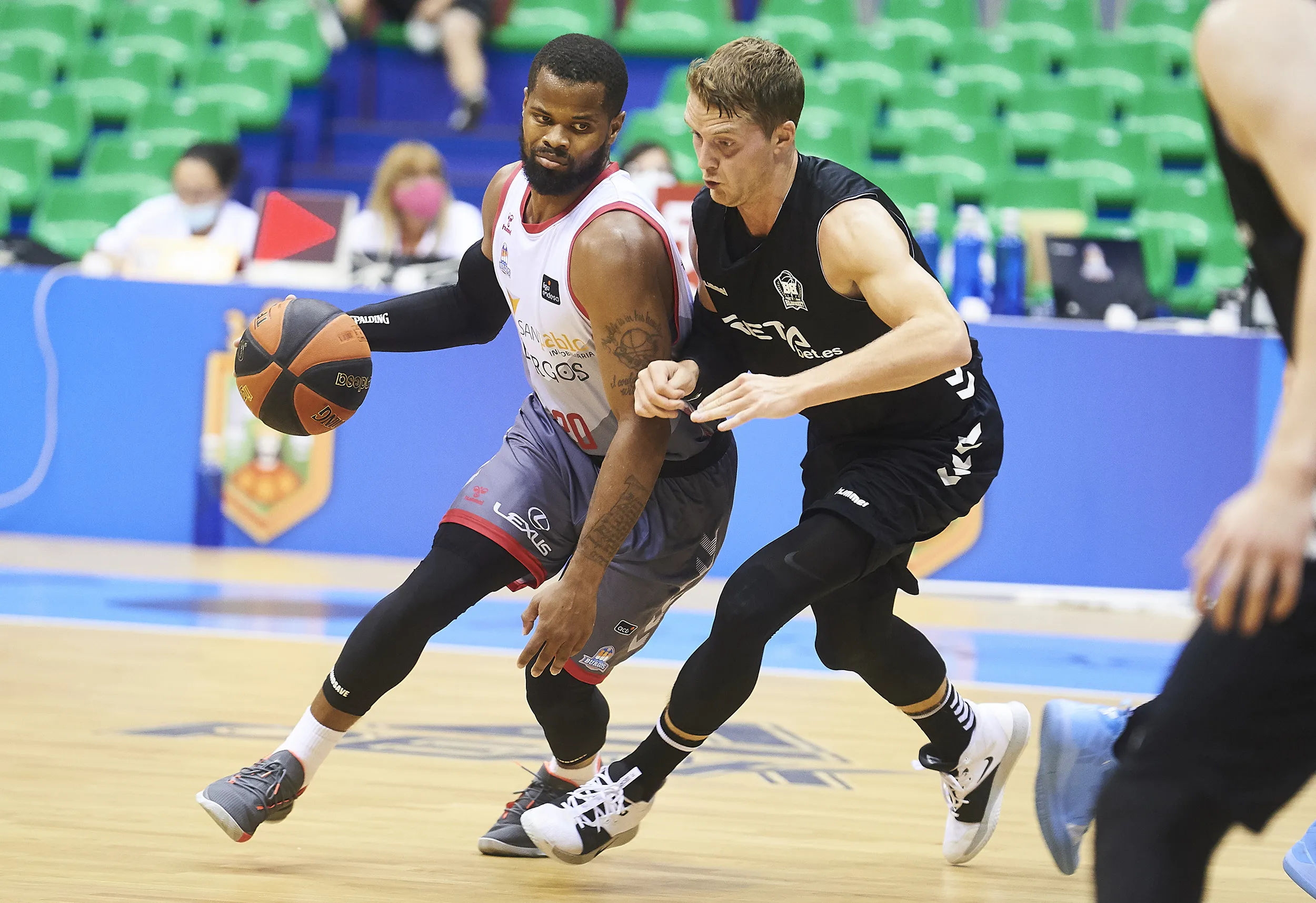 Baloncesto Burgos: El San Pablo arranca la pretemporada con victoria ante Bilbao (89-82)