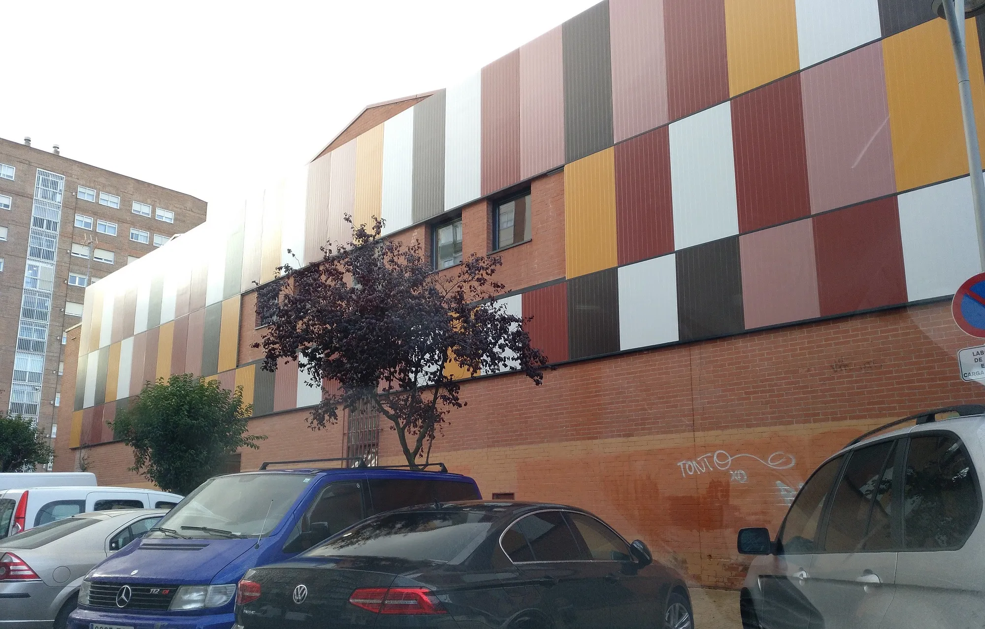 El Ayuntamiento vuelve a licitar las concesiones de los puestos del Mercado G-9