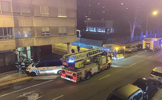 Atendida una persona tras el incendio de una vivienda en la calle Soria
