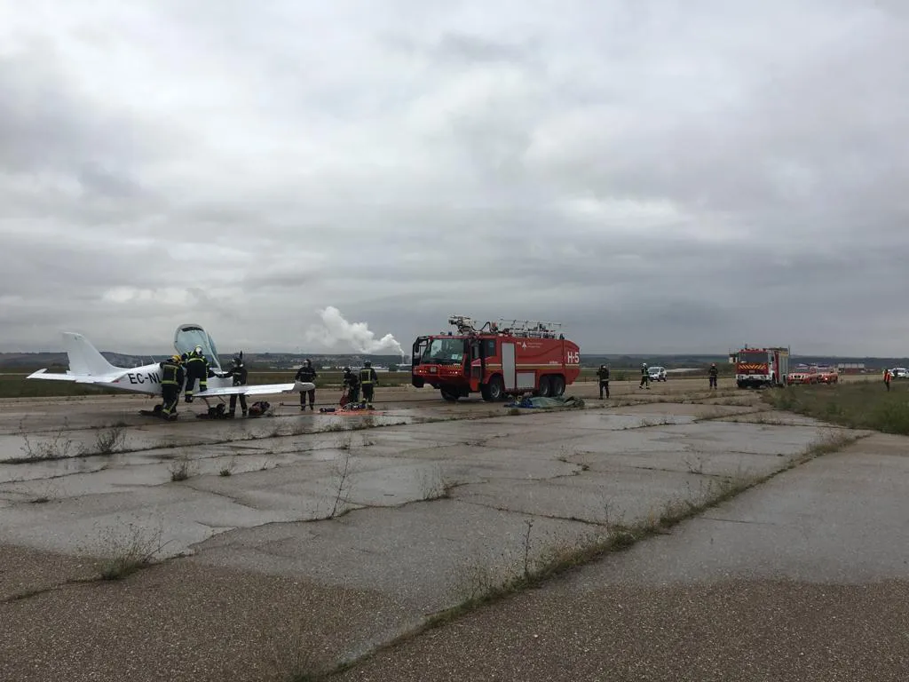 El Aeropuerto de Burgos realiza un simulacro de accidente aéreo