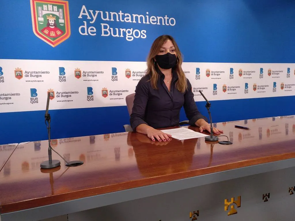 Blasco exige a De la Rosa que no haga dejación de funciones porque cada hora que pasa es crucial