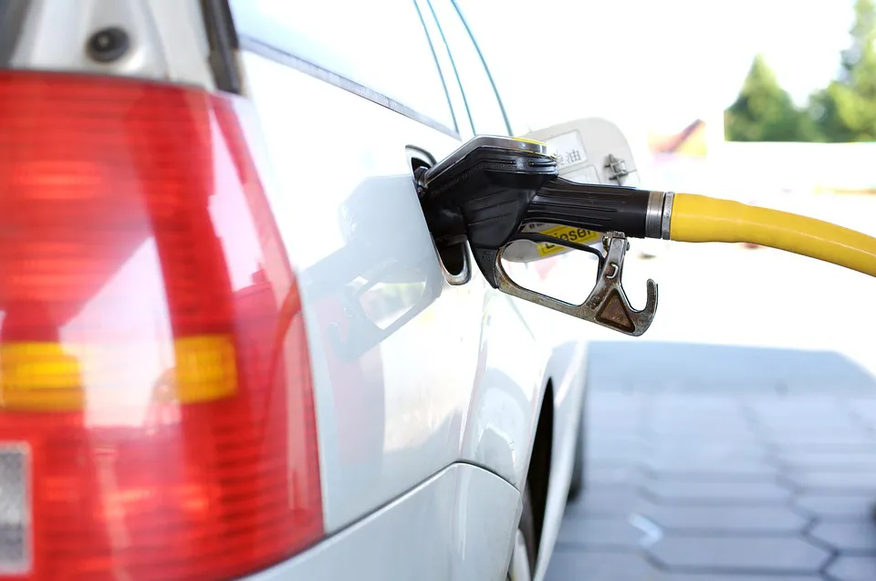 Economía y Empresa Burgos: Repsol reconoce que aprovechó el verano para encarecer la gasolina