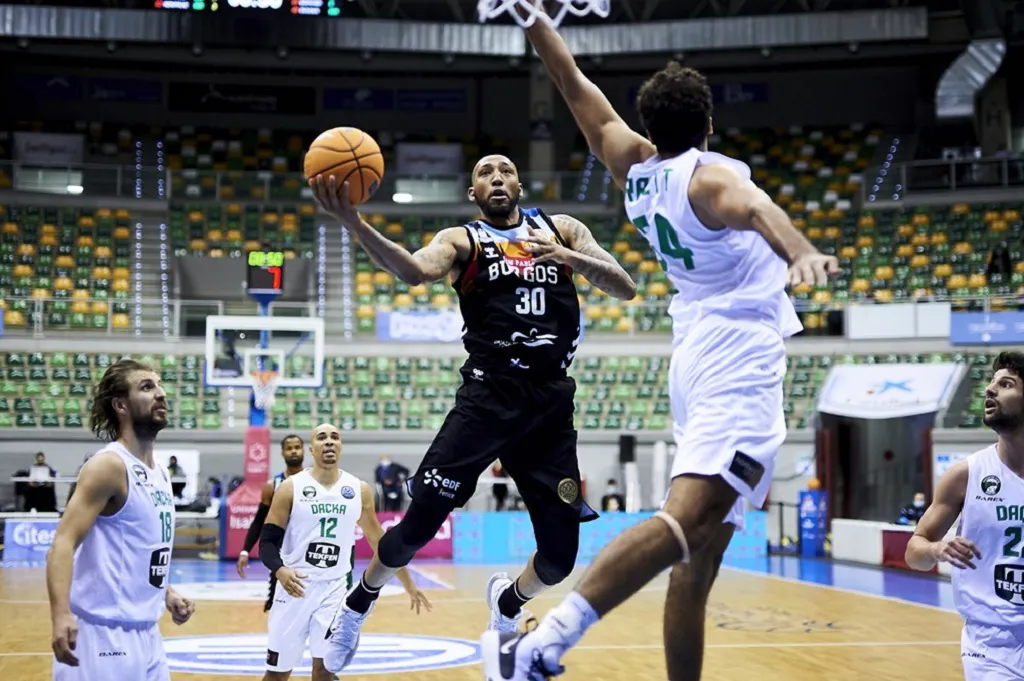 El Hereda San Pablo Burgos exhibe su potencial para doblegar al Darussafaka (100-70)