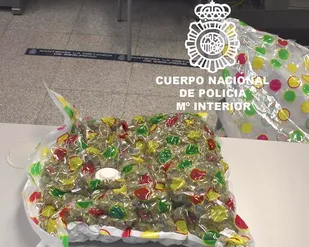 La Policía de Miranda de Ebro localiza y detiene en Almería a un joven por tráfico de drogas