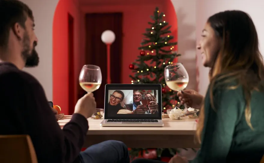¿Navidad por videoconferencia? Aquí tienes cuatro consejos para que la experiencia sea positiva y segura