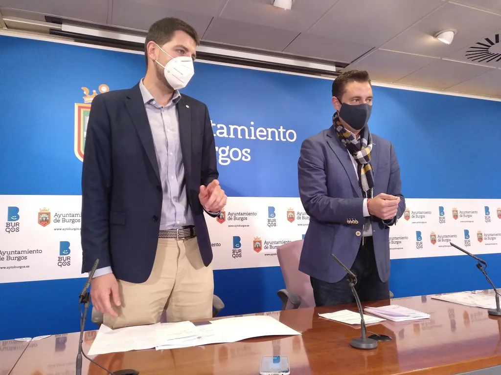 El PP pide a De la Rosa que cese a Jurado como concejal de Hacienda por mentir y perder 400.000 euros para la ciudad