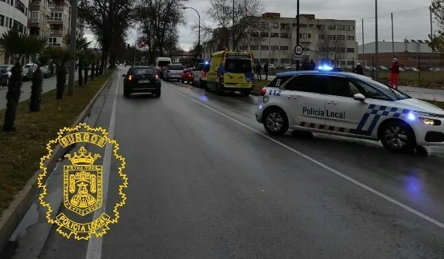 Un herido tras un accidente vial múltiple, junto a la Facultad de Humanidades