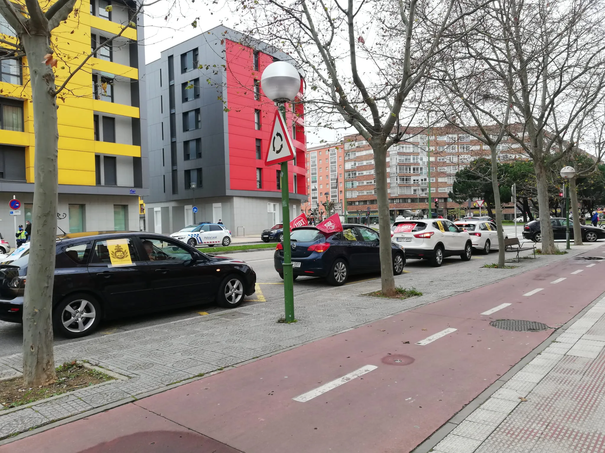 Trabajadores del Hospital de San Juan de Dios salen a la calle con el fin de dar un impulso a la negociación