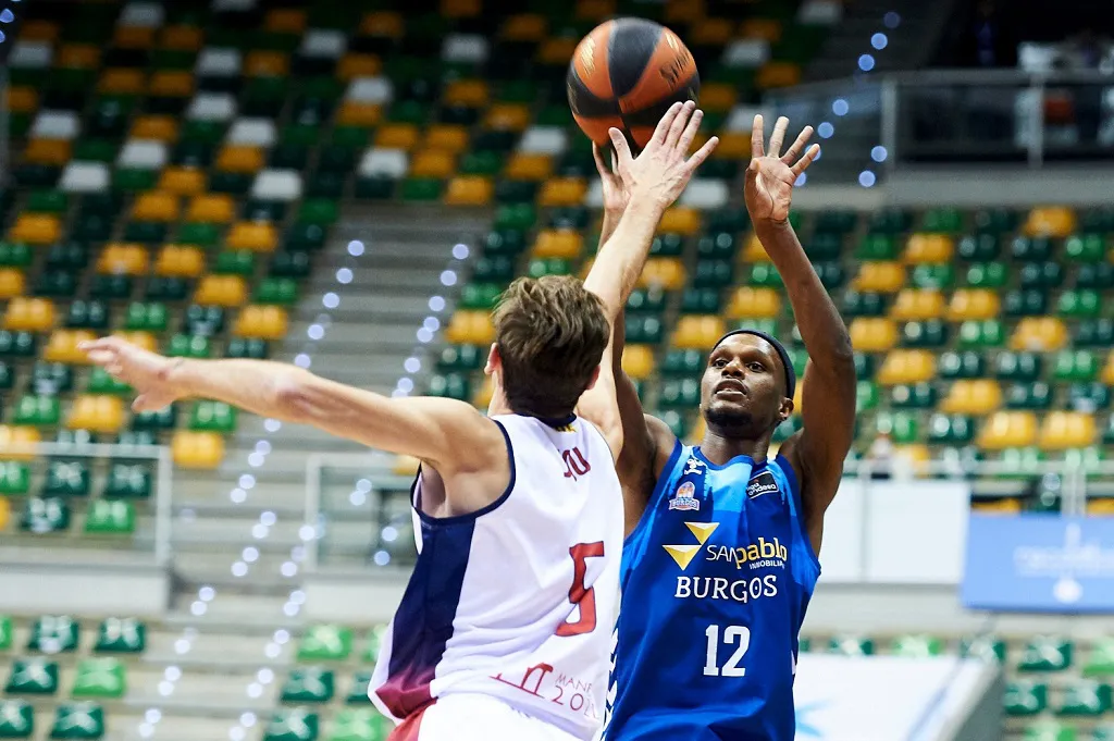 El San Pablo Burgos se reencuentra con la victoria a costa de Manresa (91-80)