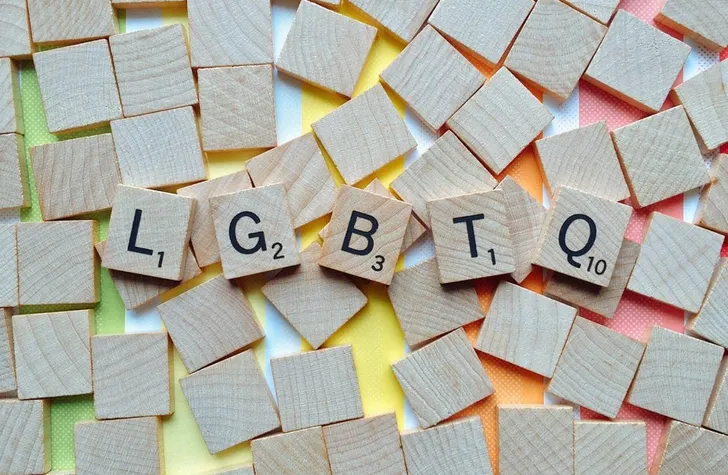 Acoso, marginación y problemas de salud: las desigualdades sistémicas de los empleados LGBTQ en ciencias