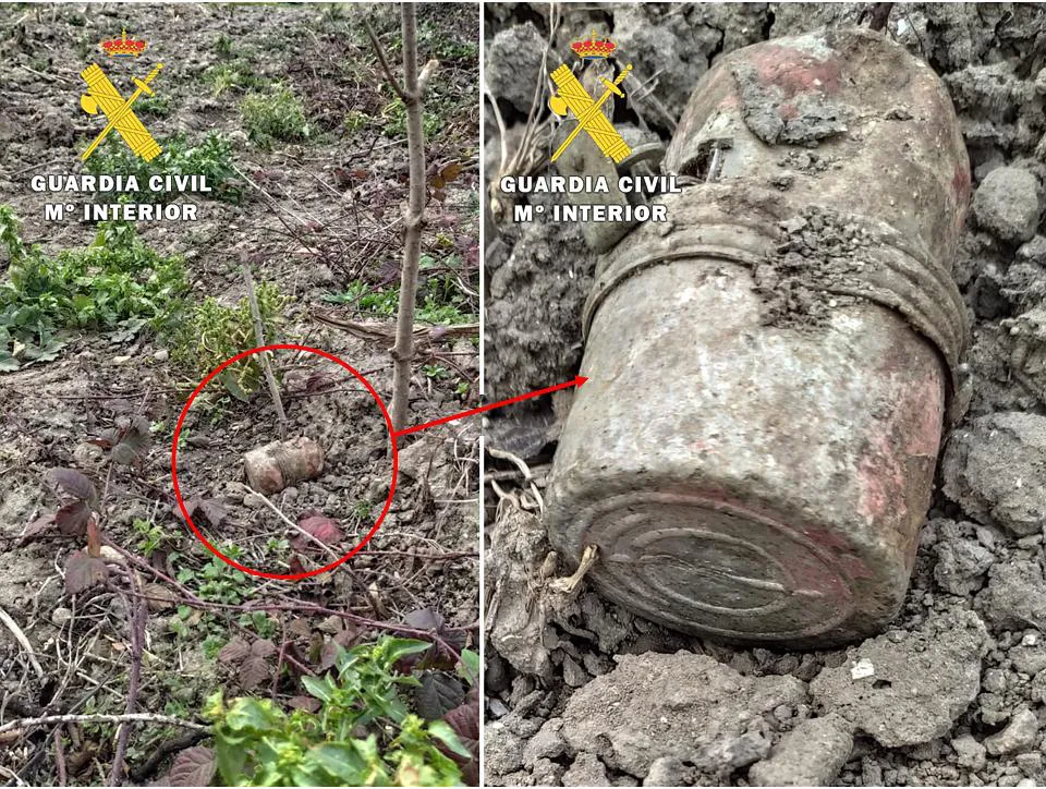 La Guardia Civil destruye una granada de mano hallada en una huerta