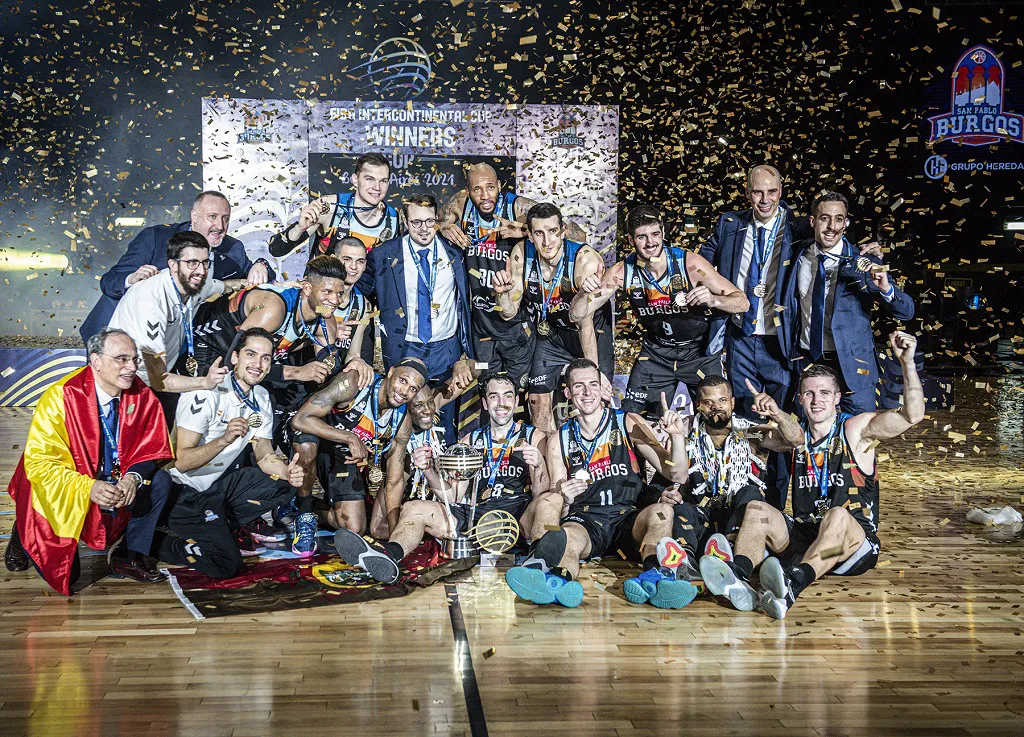 El San Pablo Burgos se proclama campeón de la Copa Intercontinental tras derrotar al Quimsa argentino(73-82)