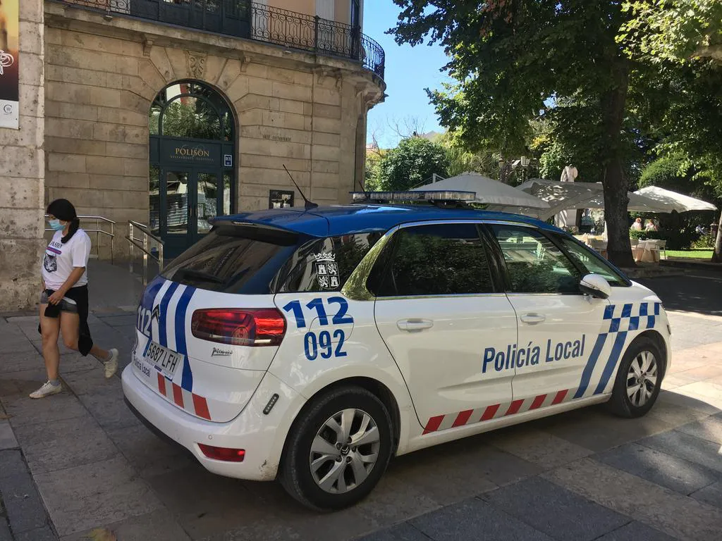 COVID-19 Burgos: La Policía Local de Burgos interpone esta semana 79 denuncias por infringir el toque de queda