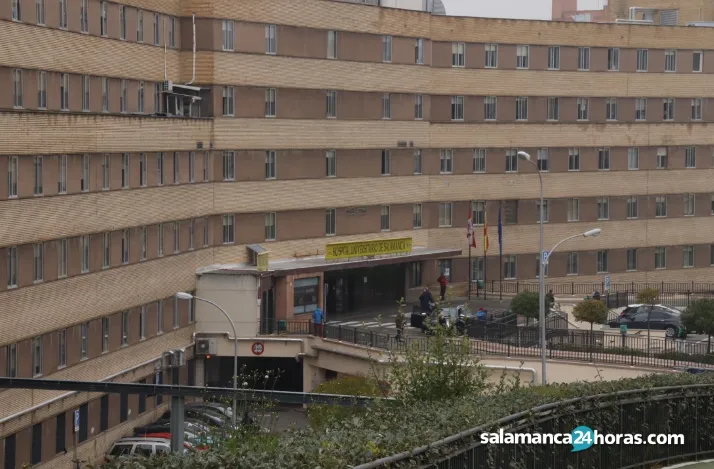COVID-19 Burgos: Una joven de 26 años, vacunada con AstraZeneca, acude al Hospital de Salamanca con un trombo en el brazo