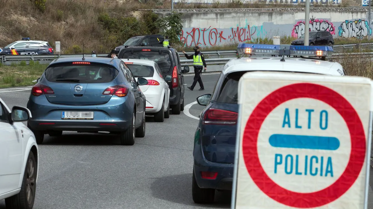 Identificados en un control perimetral en Miranda los autores de un hurto en Vitoria