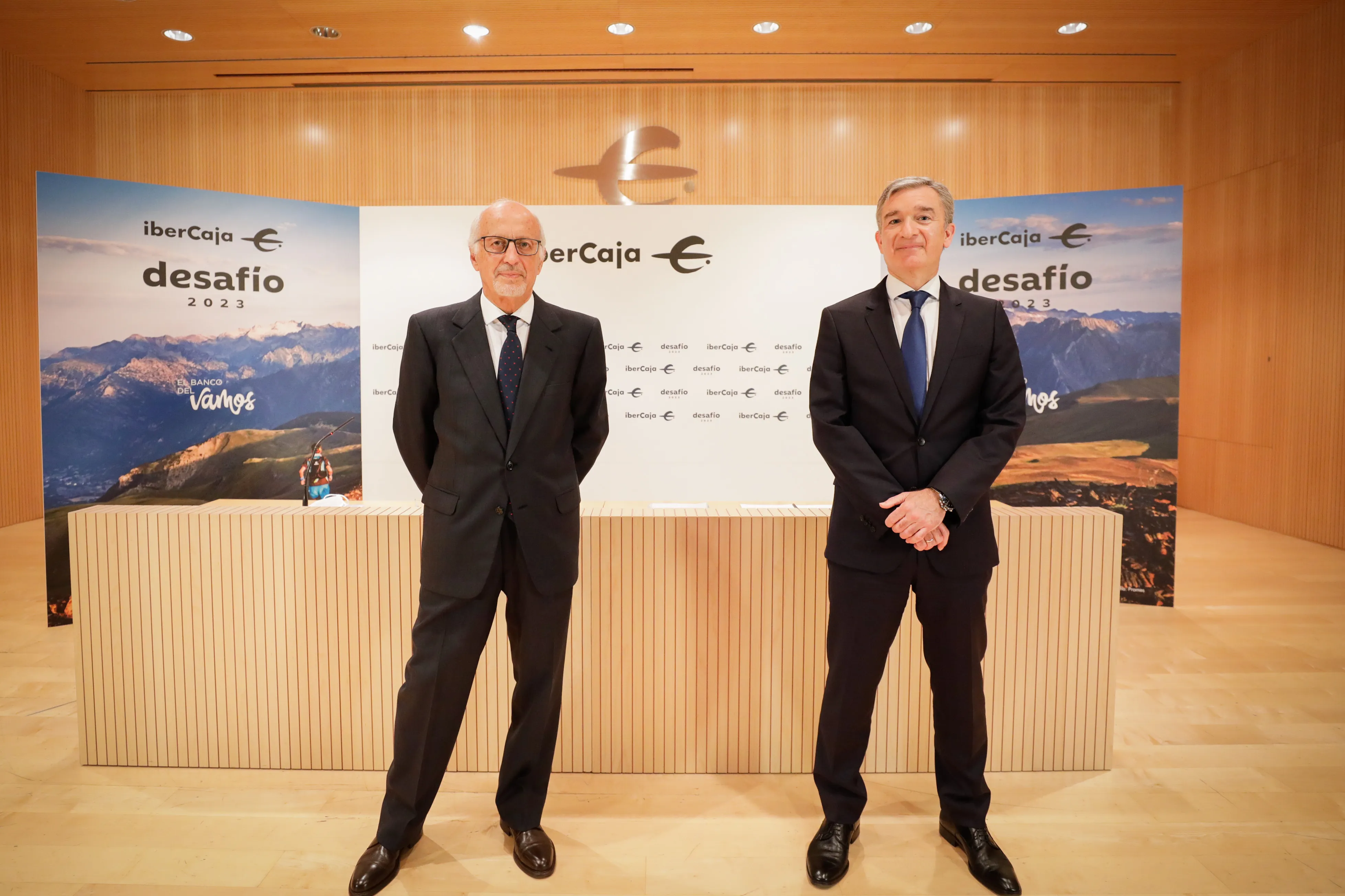 Economía y Empresa Burgos: Ibercaja apuesta por crecer en empresas, banca personal y seguros en el Plan Estratégico 2021-2023