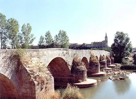COVID-19 Burgos: Los Centros Ocupacionales y Centros de Día de Lerma, Belorado y Briviesca critican la exclusión del personal en el calendario de vacunaciones contra la COVID