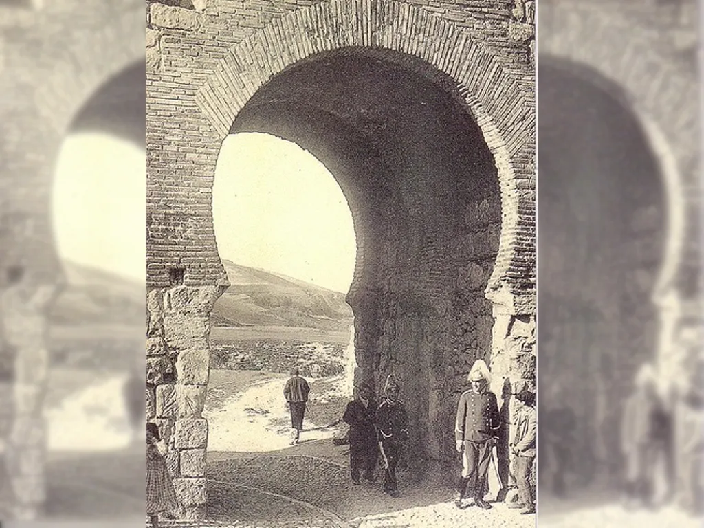 Historia Burgos: La puerta y arco de San Esteban