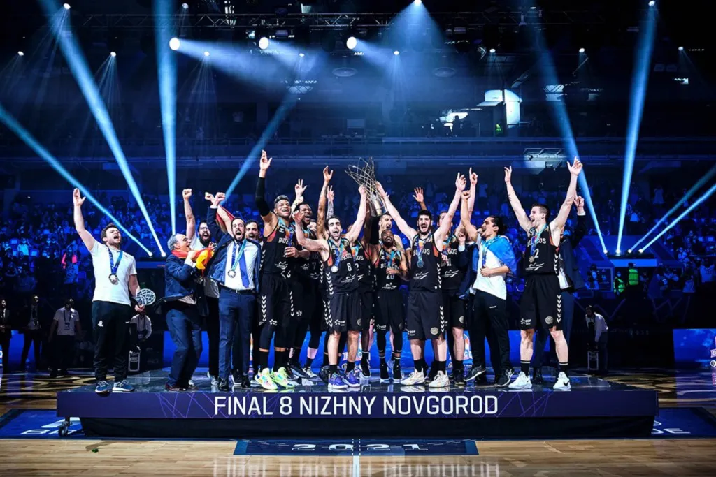 El San Pablo Burgos vuelve a hacer historia en Europa y conquista su segunda BCL de manera consecutiva (59-64)
