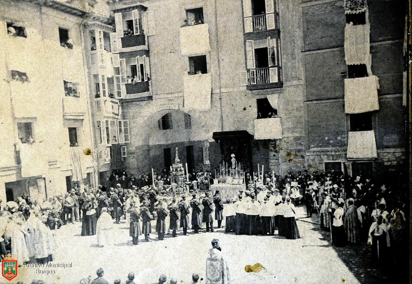 Historia Burgos: Los baños públicos en el XIX