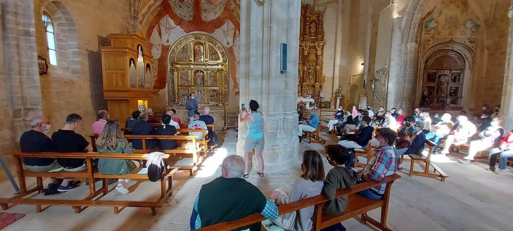 Castrillo Mota de Judíos ensalza a Cabezón con el concierto de órgano de De la Rubia en su templo parroquial