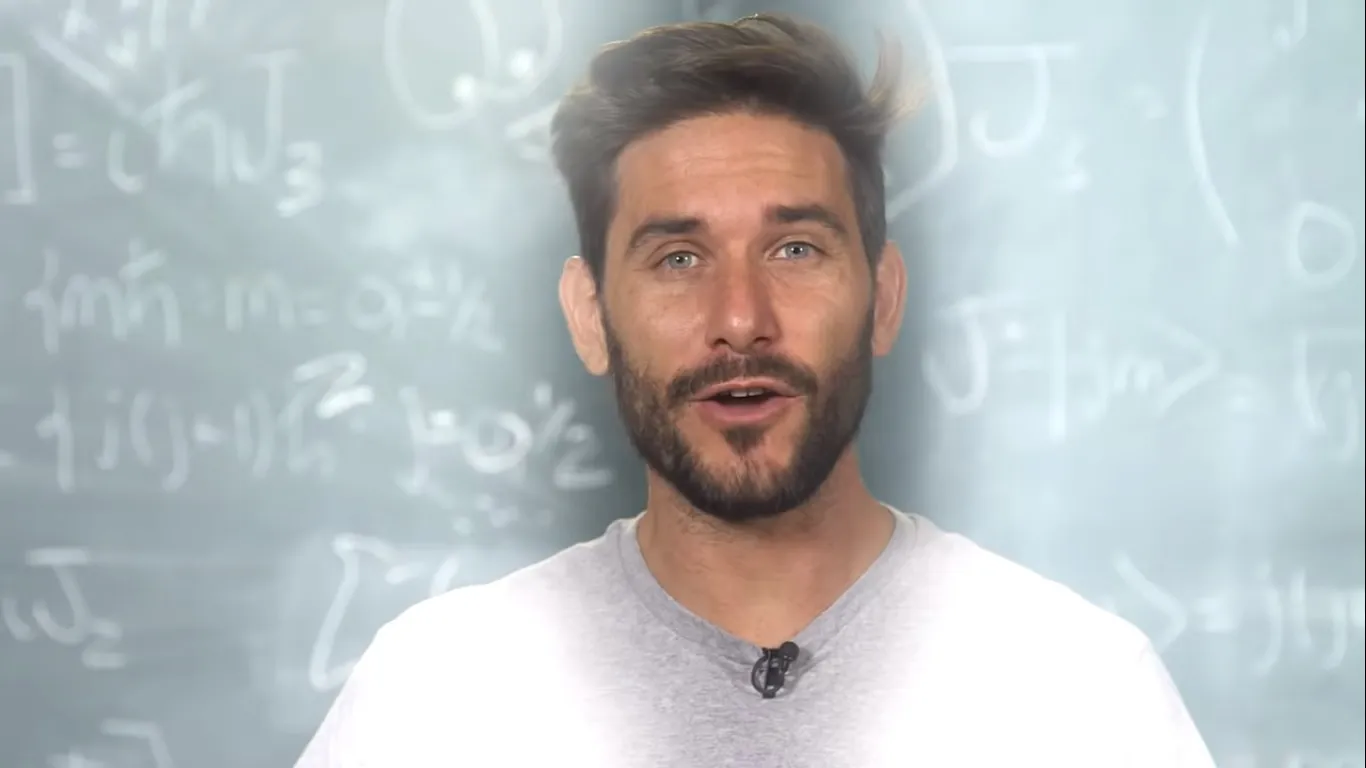 El youtuber burgalés y doctor en física de partículas, Javier Santaolalla presume de la Catedral en sus redes