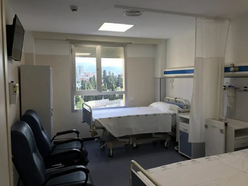 Recortes de verano en Sacyl: 305 camas cerradas y miles de consultas, pruebas y operaciones paralizadas
