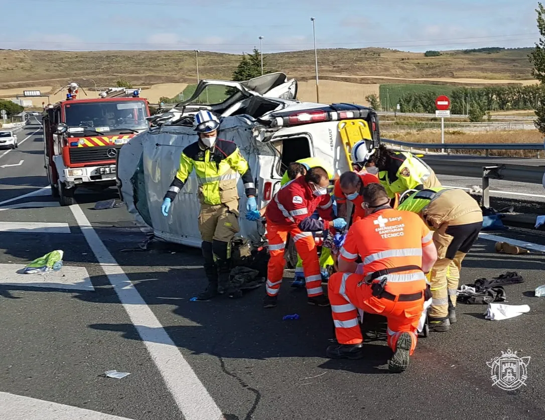 Dos fallecidos y dos heridos en un accidente de tráfico en la AP-1