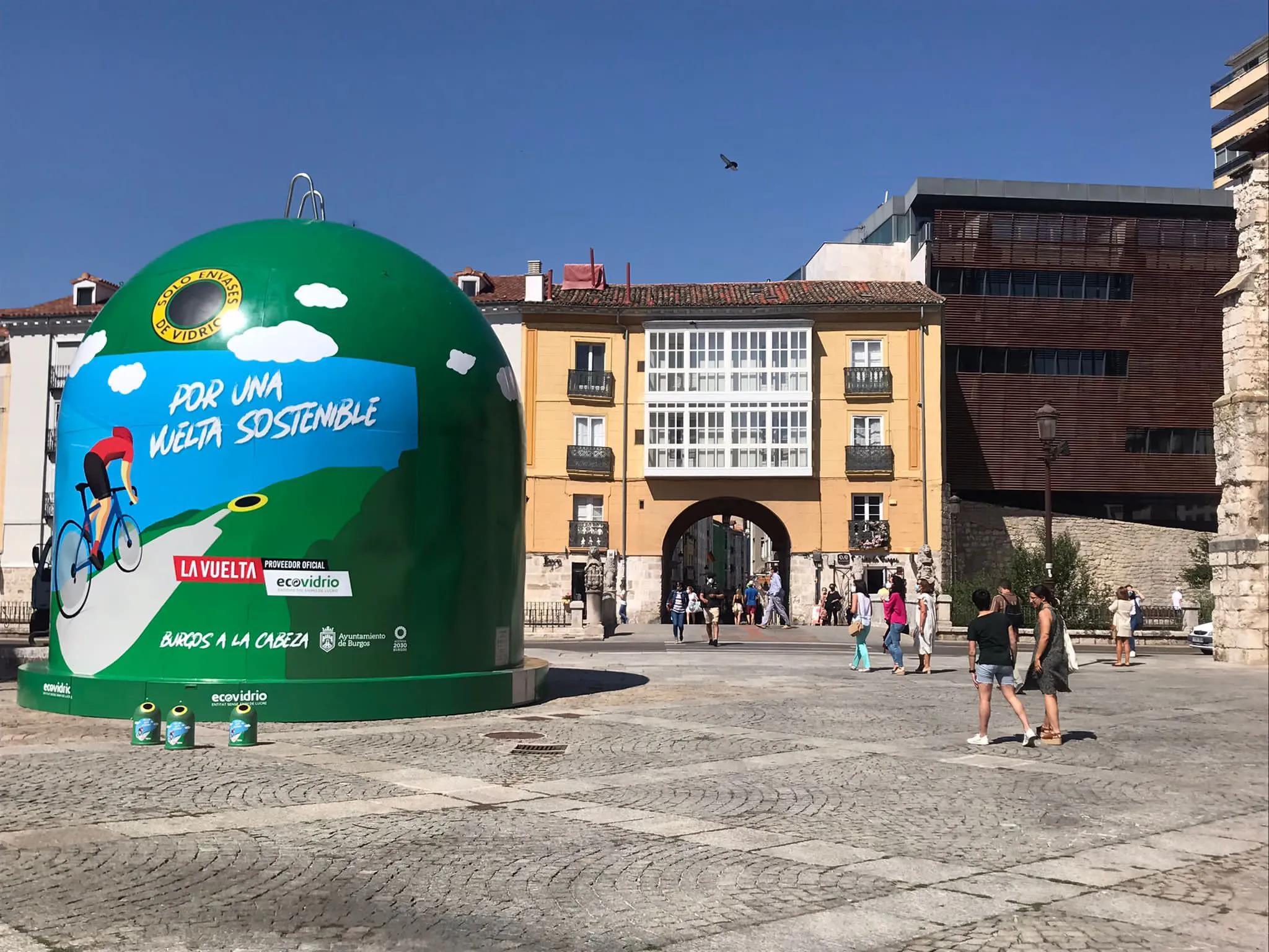 Se instala en Burgos el contenedor más grande del mundo