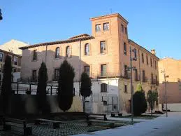Podemos Burgos rechaza que la Iglesia Católica pueda decidir sobre el futuro Archivo Municipal