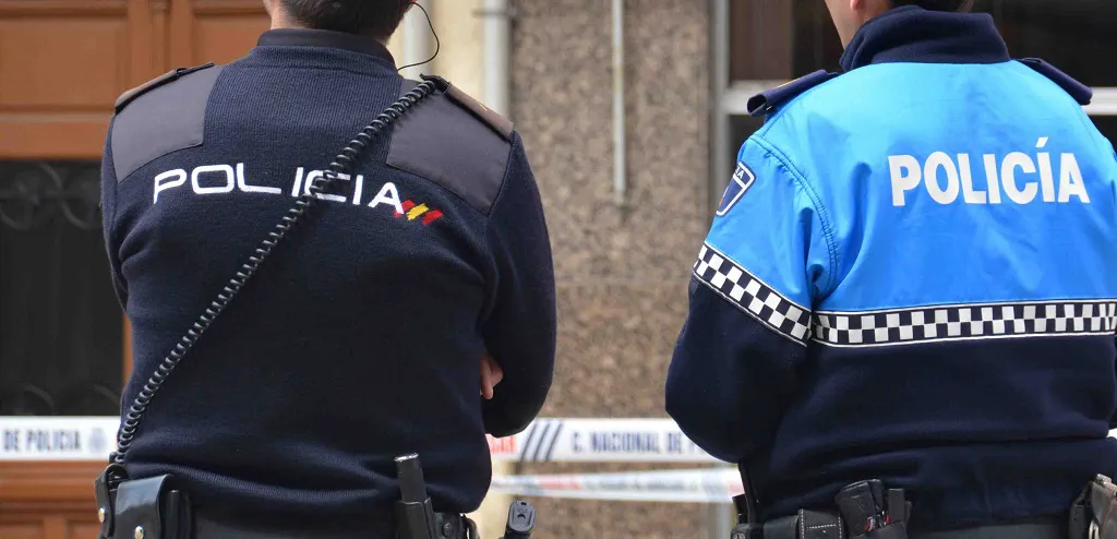 La Policía Nacional detiene a un hombre por quemar presuntamente un vehículo en Miranda de Ebro