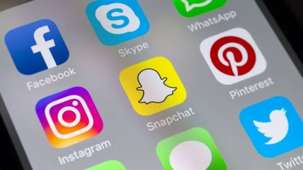 COVID-19 Burgos: Facebook, Instagram y Twitter constatan que los bulos sobre la COVID se multiplican en las redes