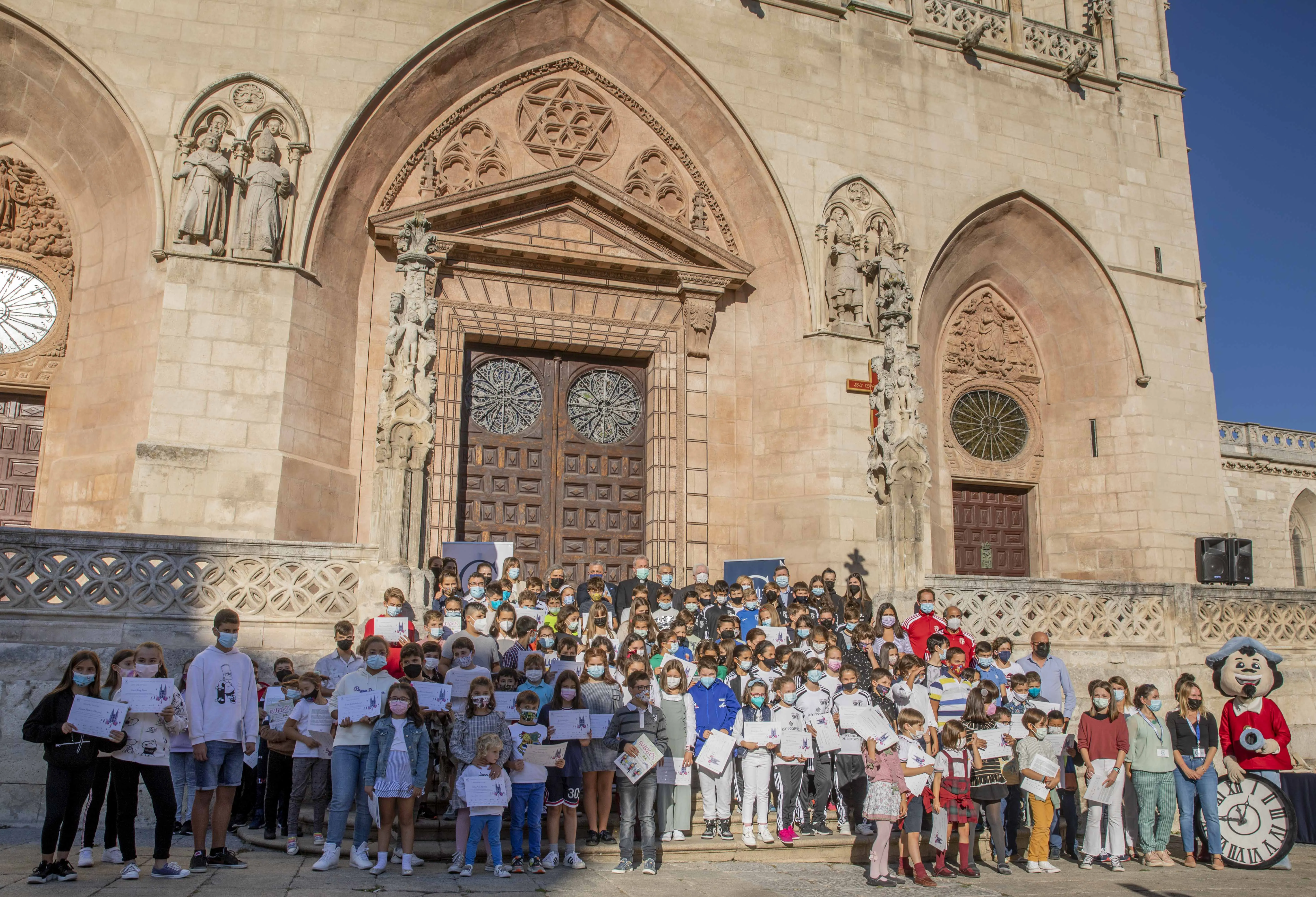 La Fundación VIII Centenario de la Catedral. Burgos 2021 reconoce a más de 200 niños su colaboración en la efeméride
