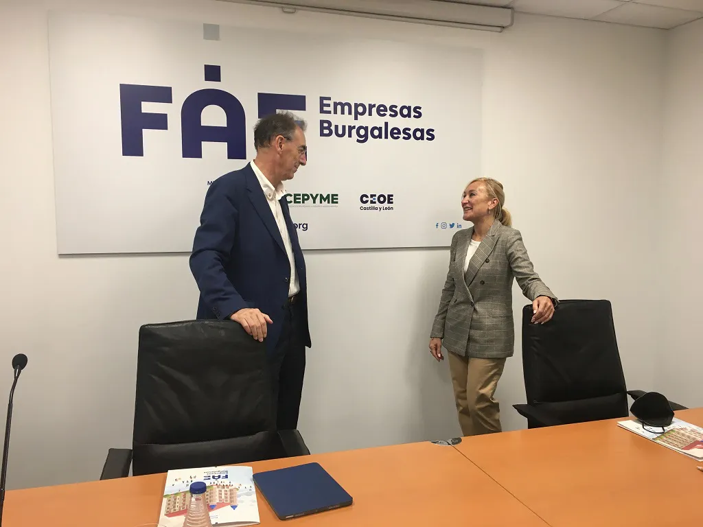 El presidente de FAE acusa al Gobierno de intervencionismo y falta de seguridad jurídica con los alquileres