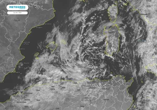 La borrasca Blas ha dado media vuelta y se acerca con un vendaval y olas de 6 metros
