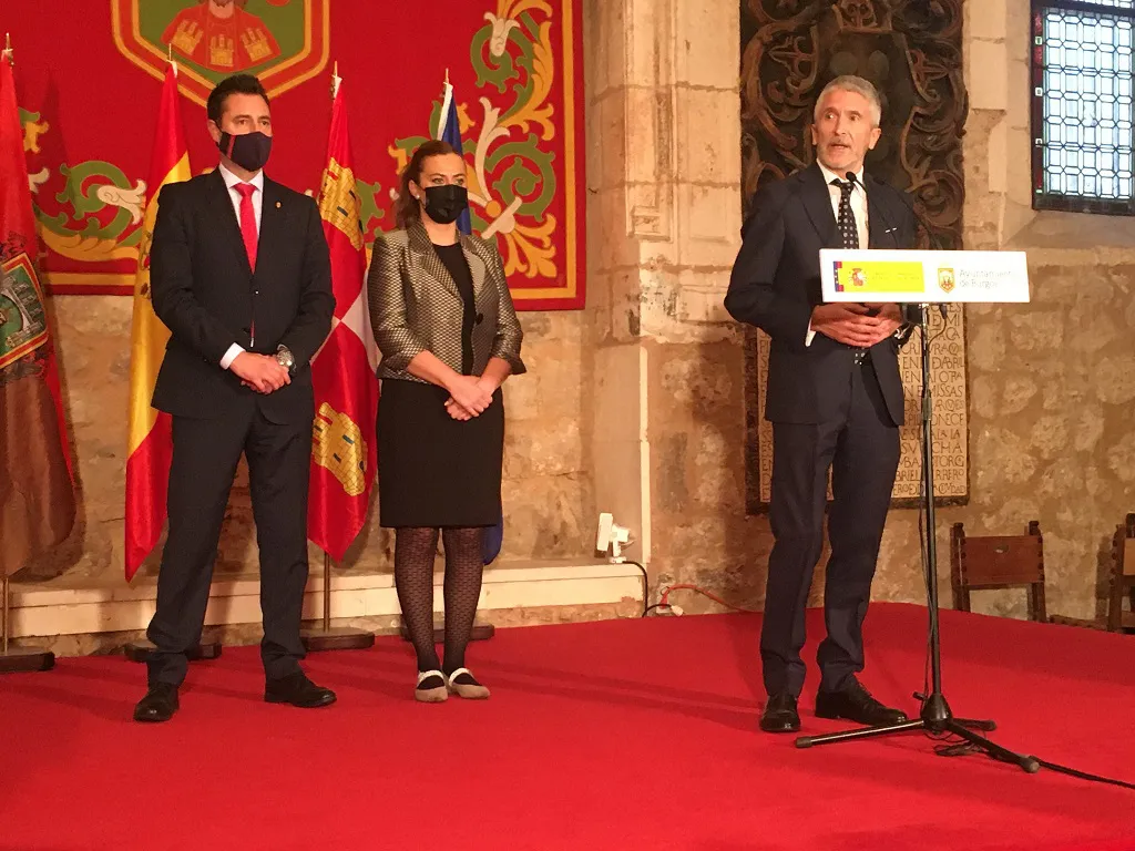 Grande-Marlaska: Éste Gobierno no instrumentaliza a las víctimas del terrorismo