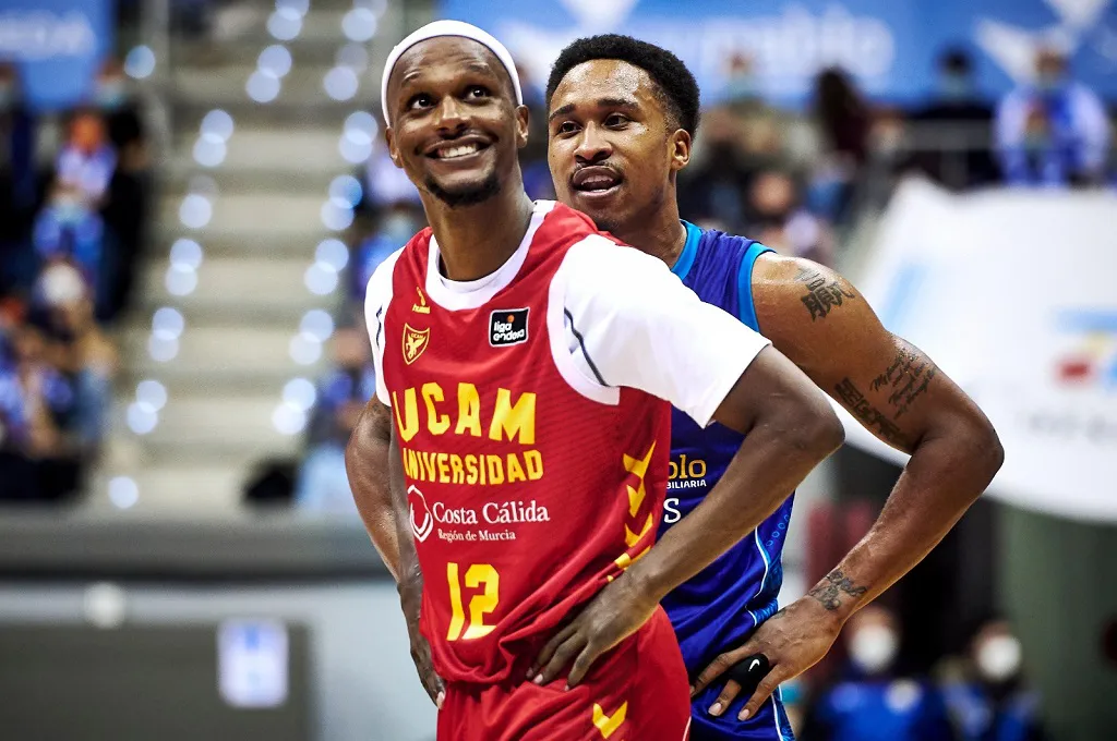 Un San Pablo Burgos sin alma cae con estrépito ante Murcia en el Coliseum (84-102)